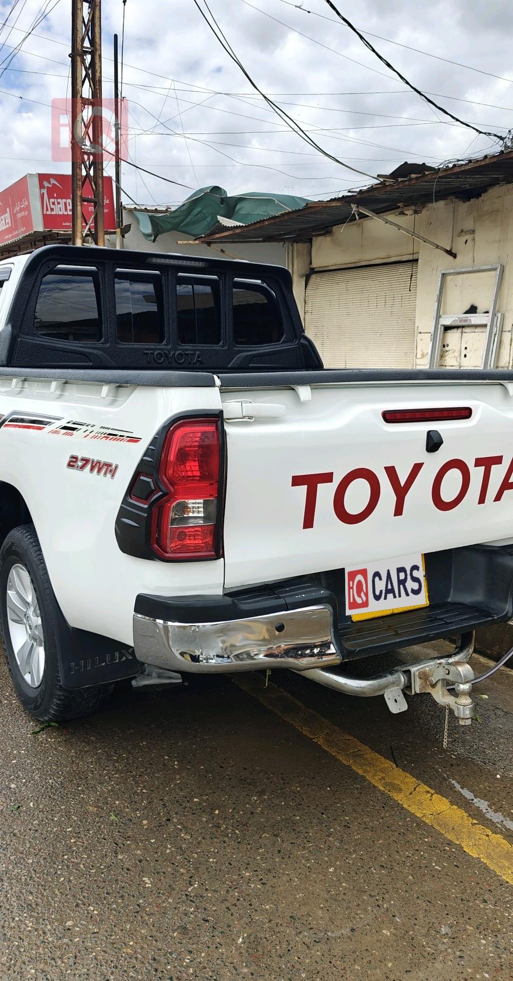 تويوتا هايلوكس